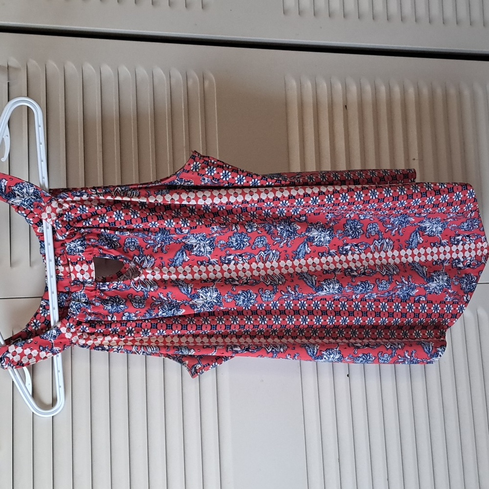 NWOT Sz M Orange/ Navy/White Sleeveless w cutout near neckline